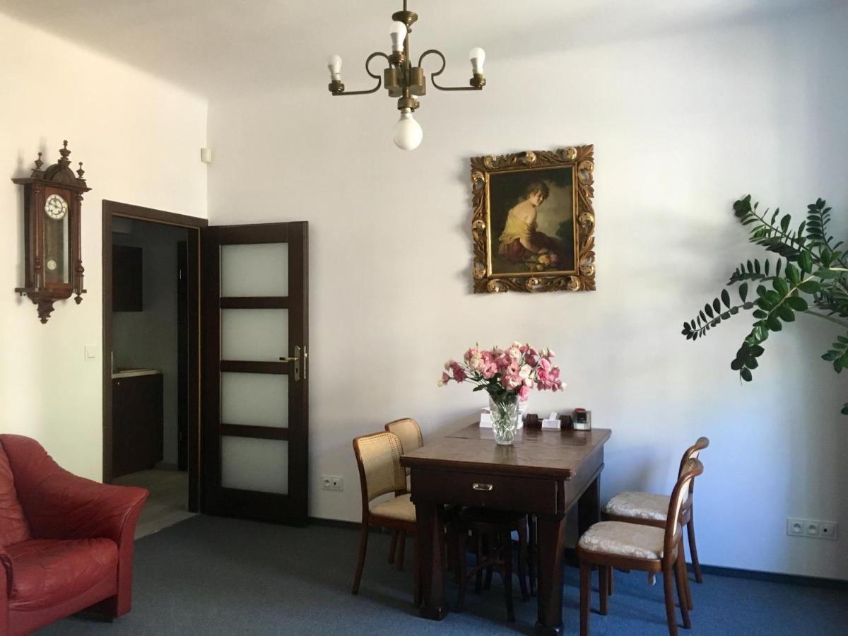 Warszawa Stare Bielany Bed and Breakfast Eksteriør billede